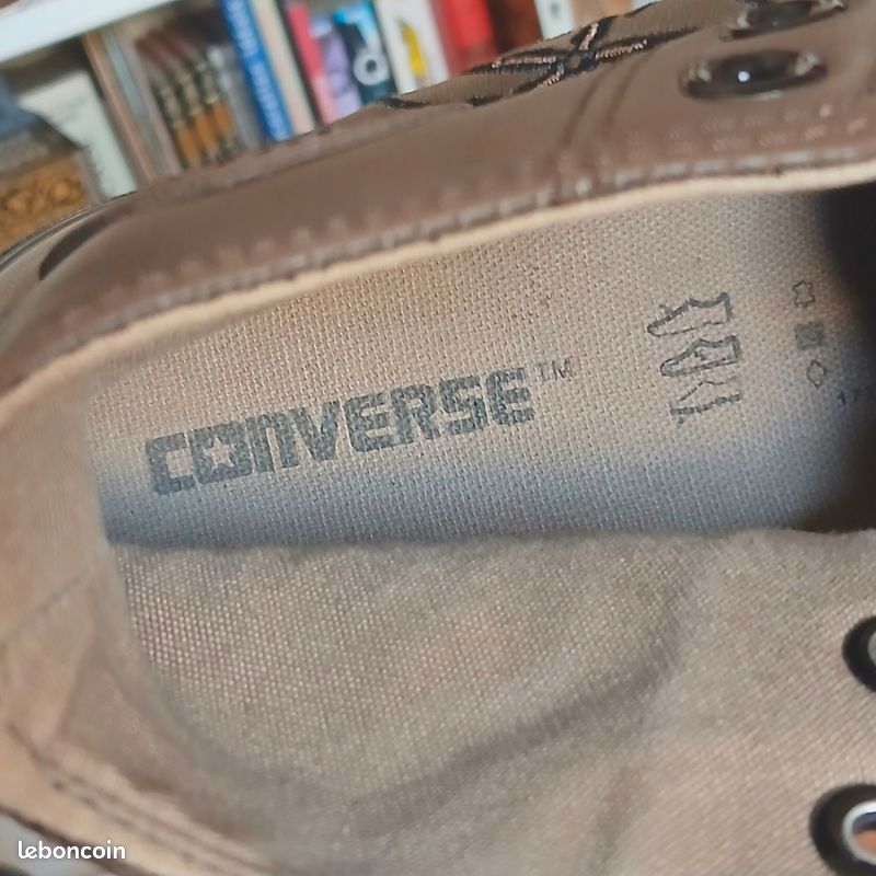Converse Chuck Taylor All Star - Cuir Montantes Marron - Motifs Brodés | Pointure 41 (image 8)