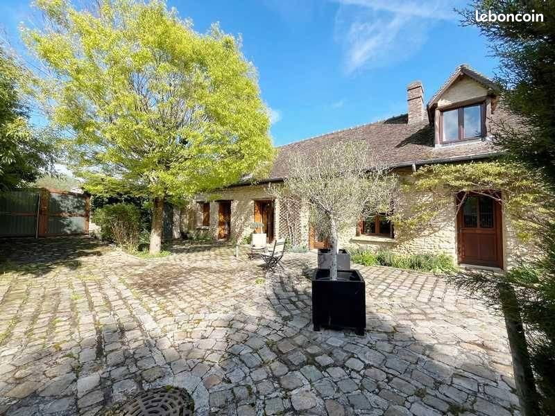 Maison 7 pièces 160 m² · à Gisors · 160 m² · 573 000 €
