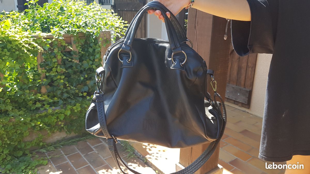 Sac à main noir (image 1)