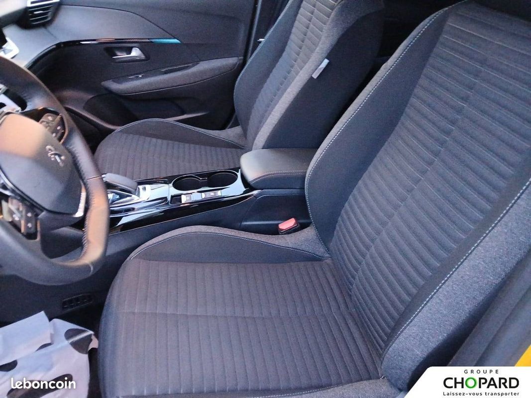 PEUGEOT 208 Electrique 50 kWh 136ch Style (image 6)