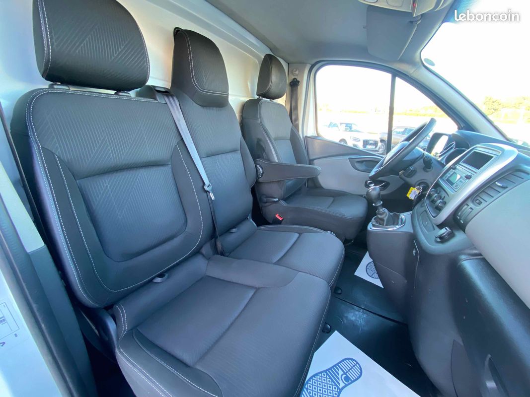 12950 HT - Trafic L1H1 1.6 DCi 95 cv Grand Confort (image 4)
