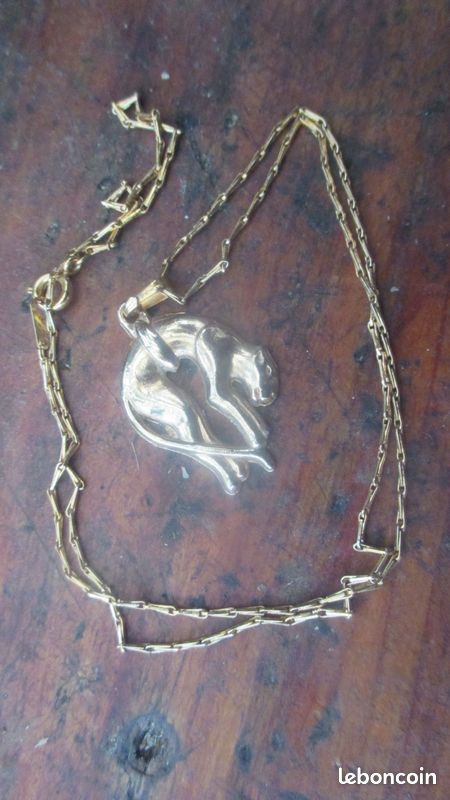 Pendentif Articulé Vintage Avec Sa Chaîne - Bijou Ancien Et Charmant, Occasion