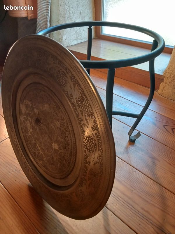Table d'appoint marocaine (image 2)