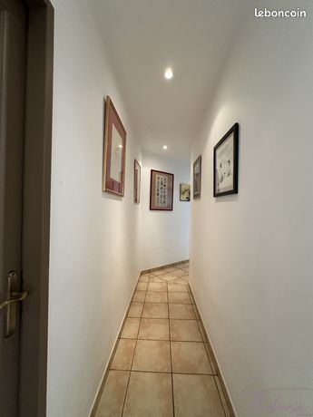 https://img.leboncoin.fr/api/v1/lbcpb1/images/a2/8a/6d/a28a6dfca2fedf8b14d59b3f9e4ed97c02c4ae16.jpg?rule=ad-image