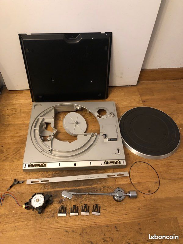 Platine Vinyle Nikko NP-390 – Fonctionnelle – Fabriquée Au Japon – Occasion