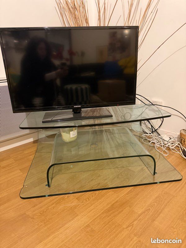 Meuble en verre TV (image 1)