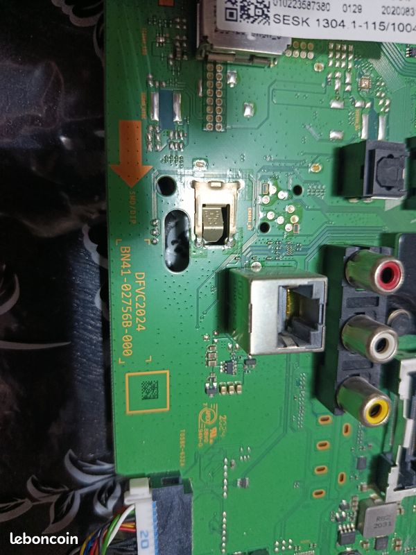 Carte mère et alimentation tv Samsung ue43tu8005 (image 2)