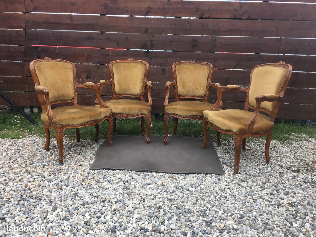 Fauteuils cabriolets louis 15 (image 1)
