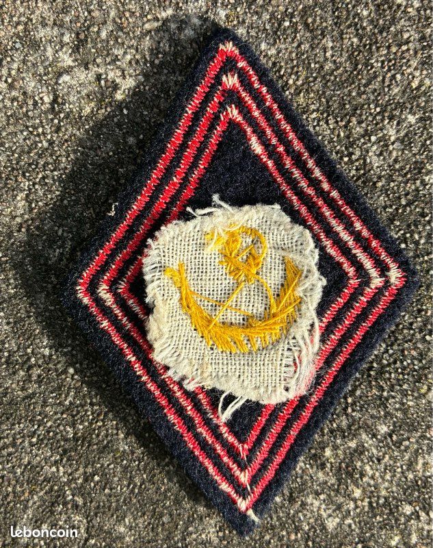 Militaire Losange De Bras Modèle 45 Du 5e Régiment De Dragons Item 12741638