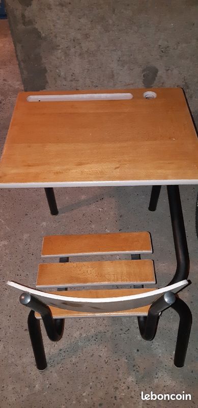 Bureau écolier (image 1)