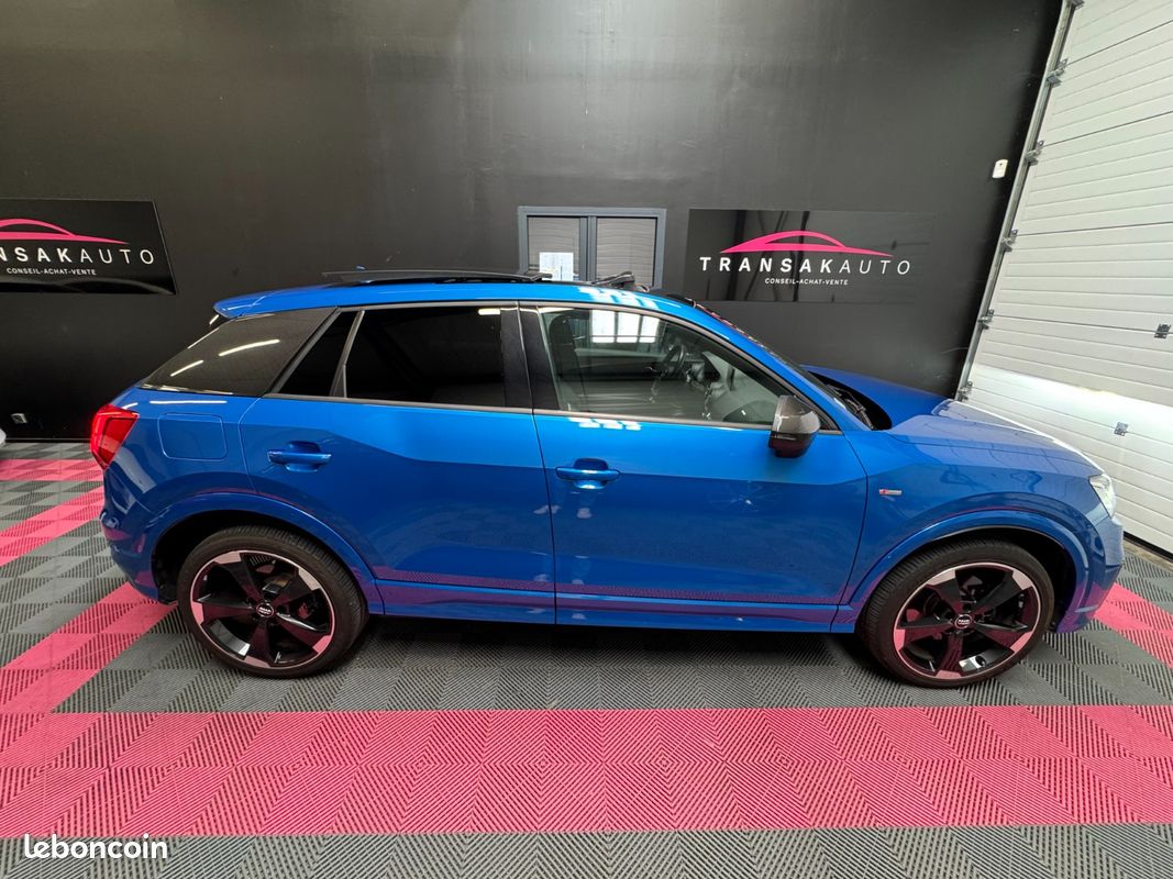 AUDI Q2 40 TFSI 190 S tronic 7 Quattro S Line + CARPLAY + TOIT OUVRANT + AFFICHAGE TETE HAUTE + SIÈGES CHAU (image 2)