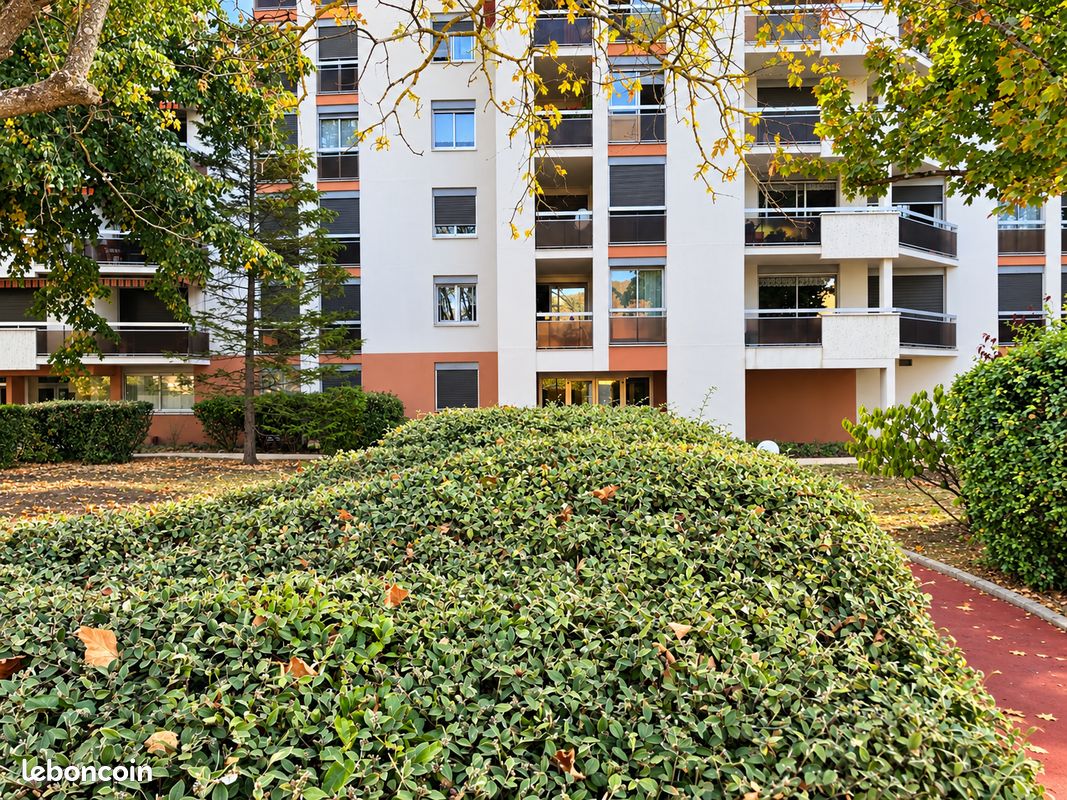 Appartement 1 pièce 24 m² · à Talant · 24 m² · 480 €/mois