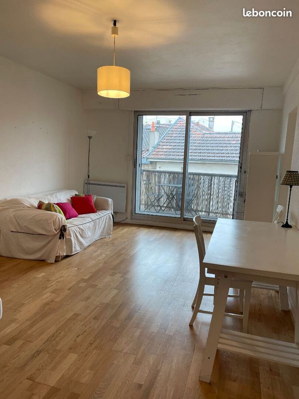 Appartement 1 pièce 37 m² · à Bordeaux · 37 m² · 650 €