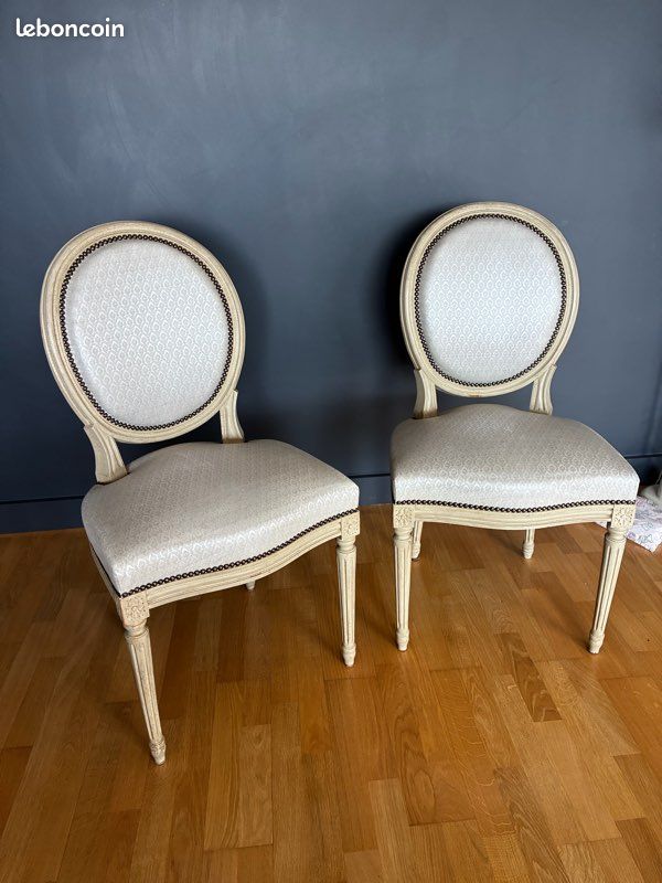 Chaises styles Louis XVI (image 1)