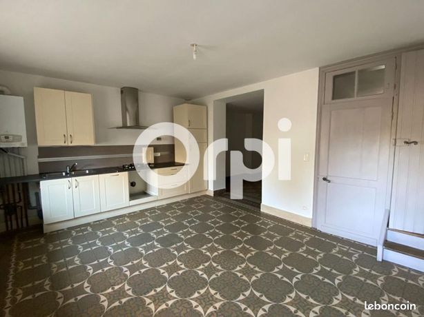Maison 2 pièces 65 m²
