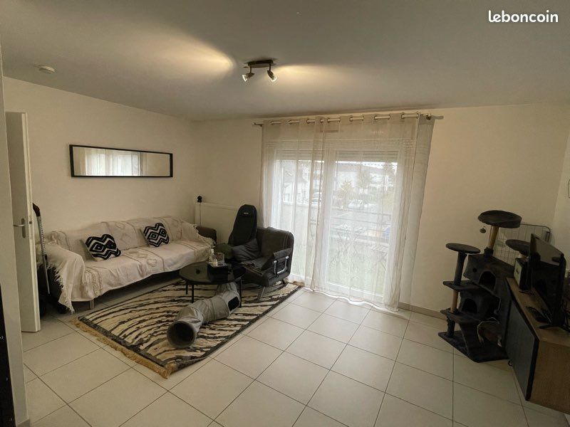 Appartement 2 pièces 44 m² · à Fleury-les-Aubrais · 44 m² · 630 €