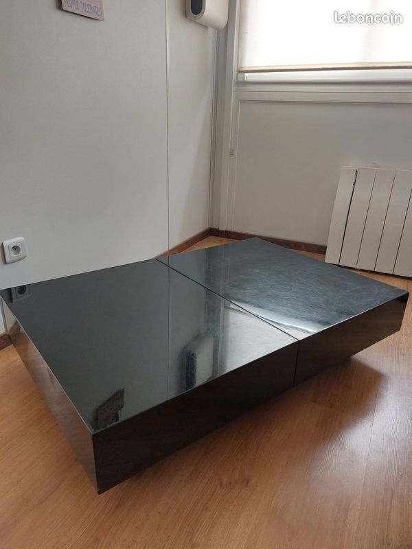 Table extensible relevable noir laquée (image 1)