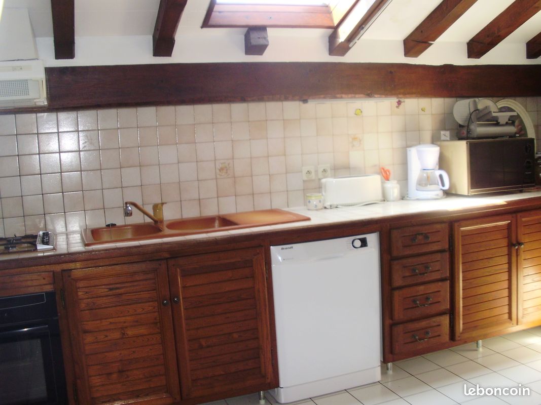 Appartement au 1er étage avec parking et jardin privés (image 9)