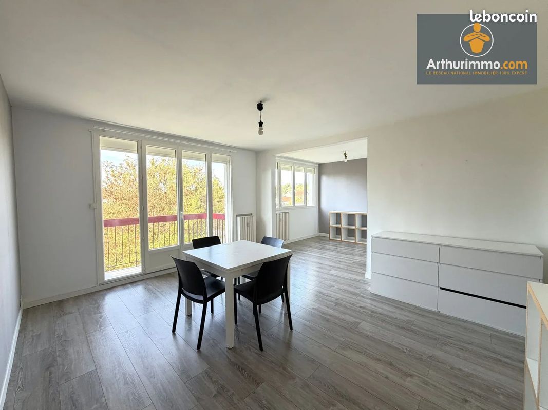 Appartement 3 pièces 74 m² · à Margny-lès-Compiègne · 74 m² · 895 €/mois