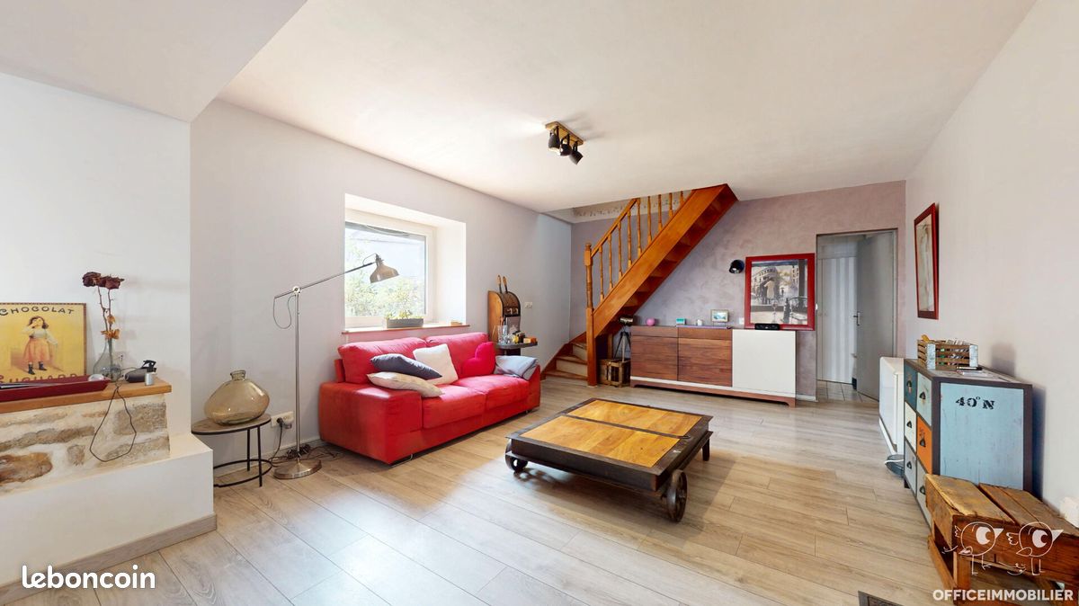 Maison 4 pièces 125 m² · à Moncey · 125 m² · 185 000 €