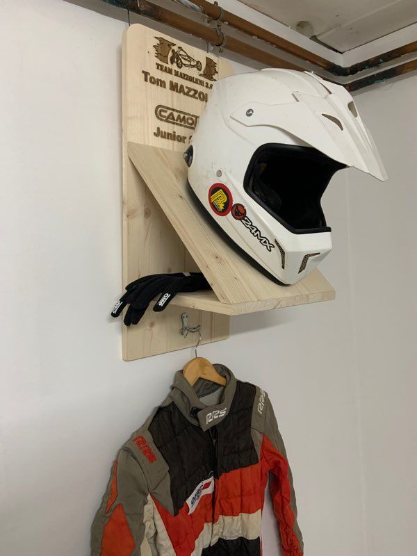 Support casque moto - Équipement moto
