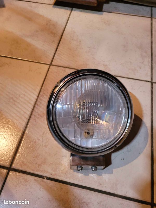 Phares Antibrouillard Chromés Pour Moto Kawasaki Vulcan - Diamètre 4" - 12V - Pour Modèles VN 400 1500 800 Etc.