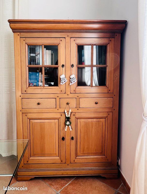 Magnifique armoire en bois massif (image 1)