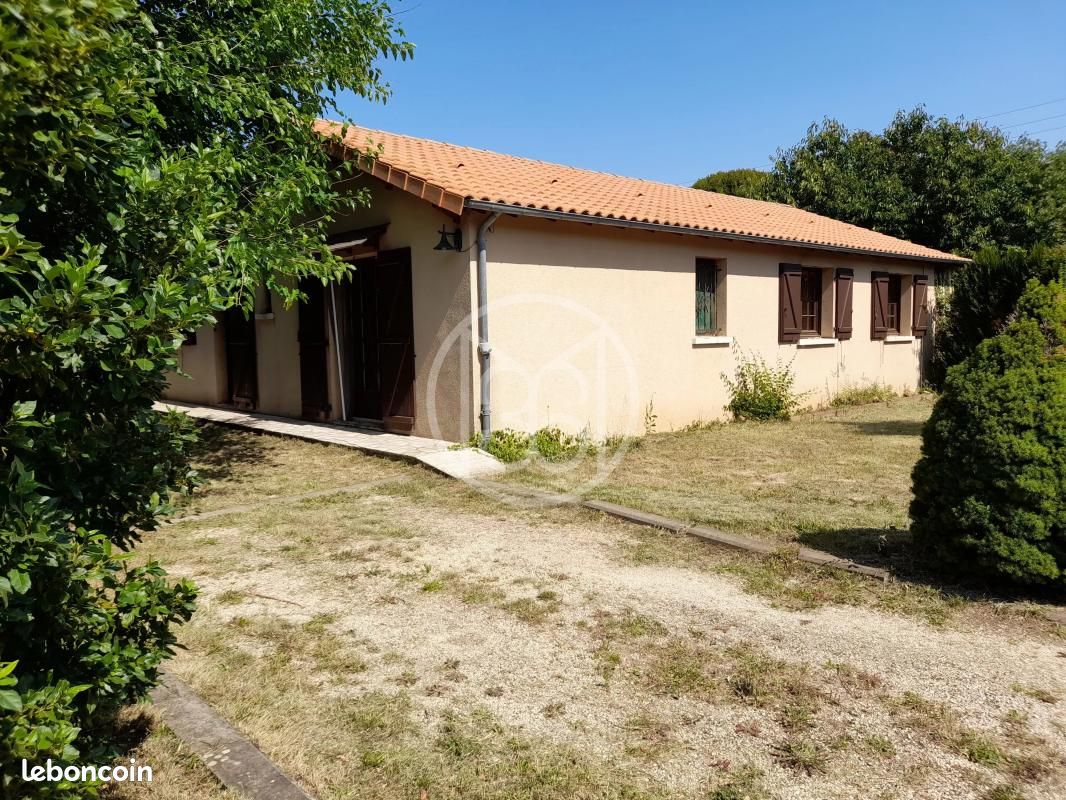 Maison de village 7 pièces 145 m² - Champniers 86400 (image principale 9)