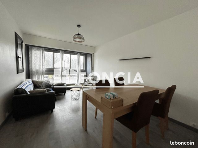 Appartement 2 pièces 56 m² · à Poitiers · 56 m² · 590 €