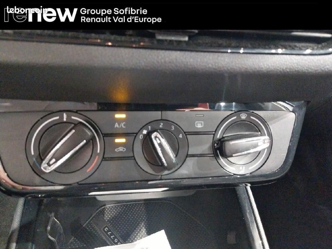 Skoda Fabia 1.0 MPI 80 ch BVM5 Ambition (image 15)