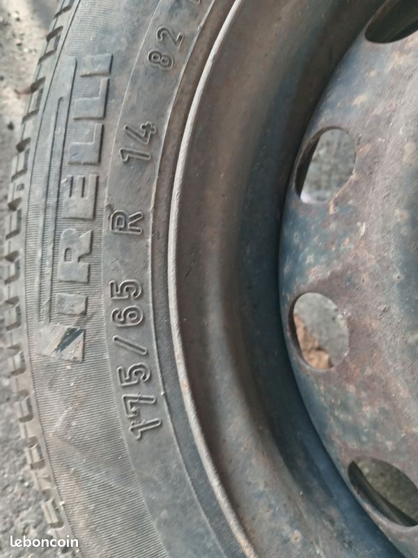 Roue de secours (image 2)