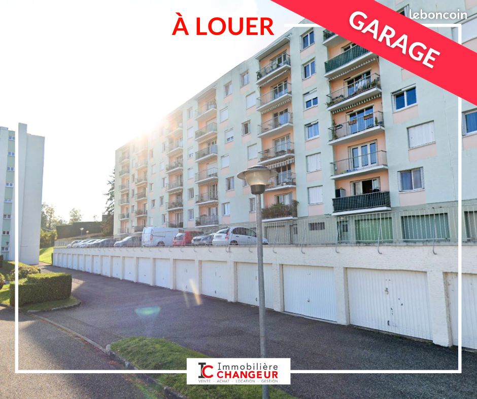 Parking/box VOIRON · 79 €/mois