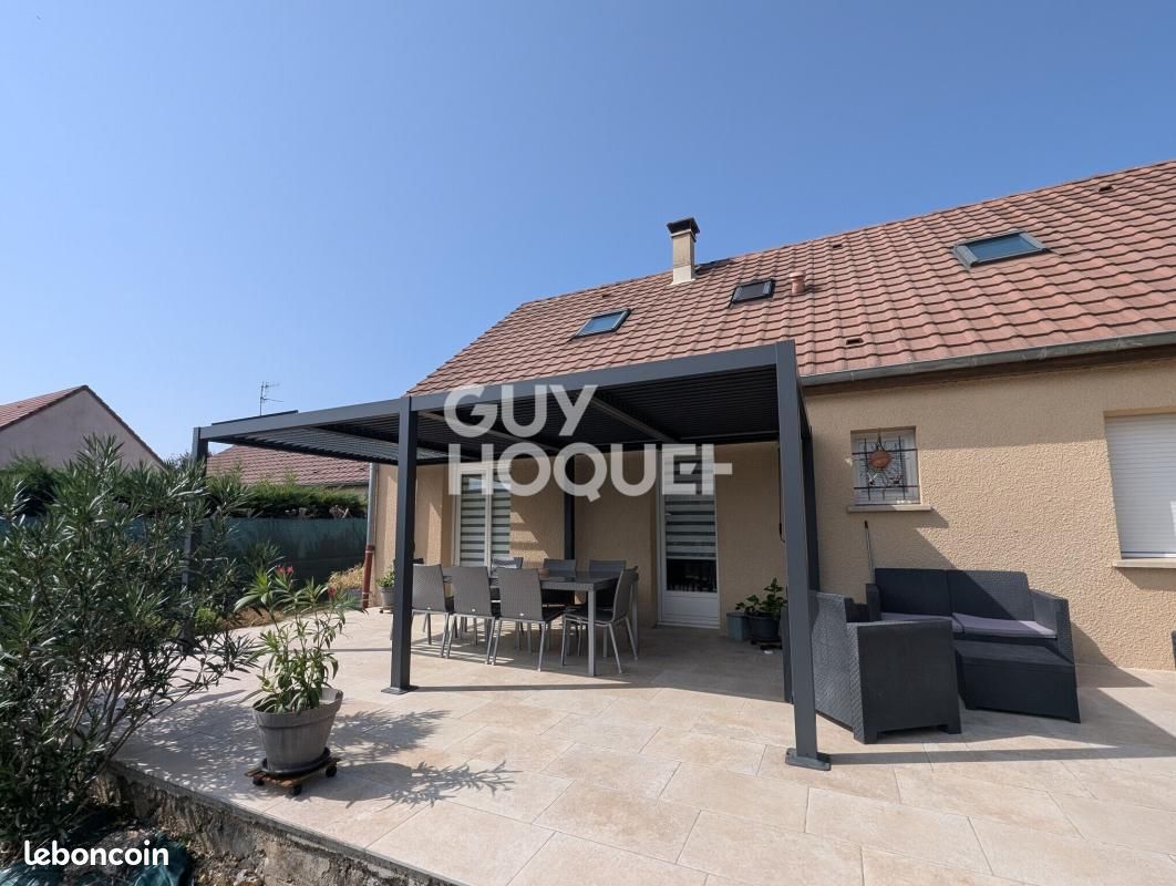 Maison 6 pièces 145 m² · à Genlis · 145 m² · 320 000 €