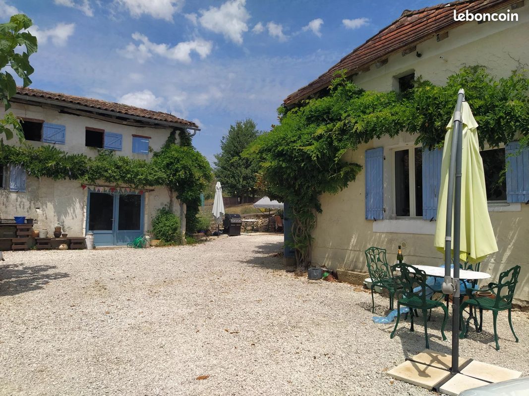 Maison 4 pièces 99 m² · à Vendoire · 99 m² · 175 000 €
