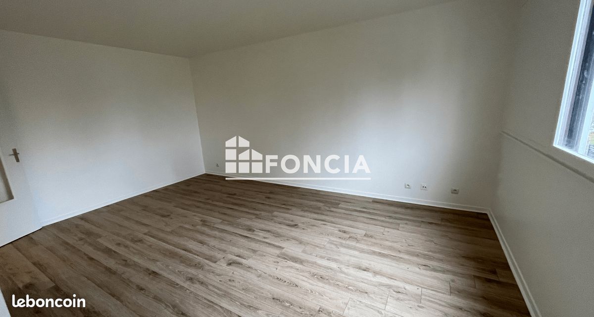 Appartement 1 pièce 27 m² · à Évry-Courcouronnes · 27 m² · 628 €/mois