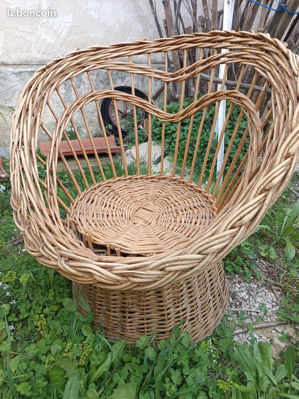 Grand Fauteuil en rotin vintage (image 3)