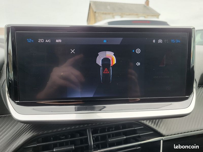 Peugeot 2008 1.2I HYBRID - 136 BV E-DCS6 ALLURE (image 10)