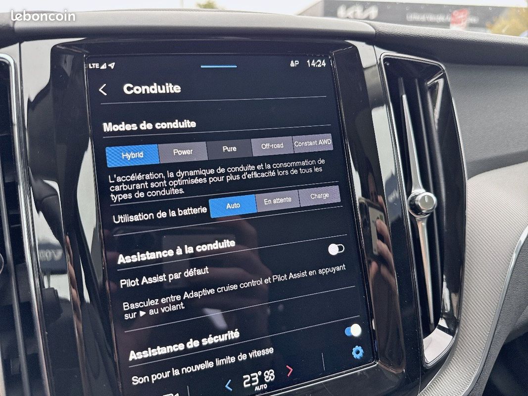 VOLVO XC60 T6 AWD Hybride rechargeable 253 ch+145 ch Geartronic 8 Plus Style Dark (image 15)