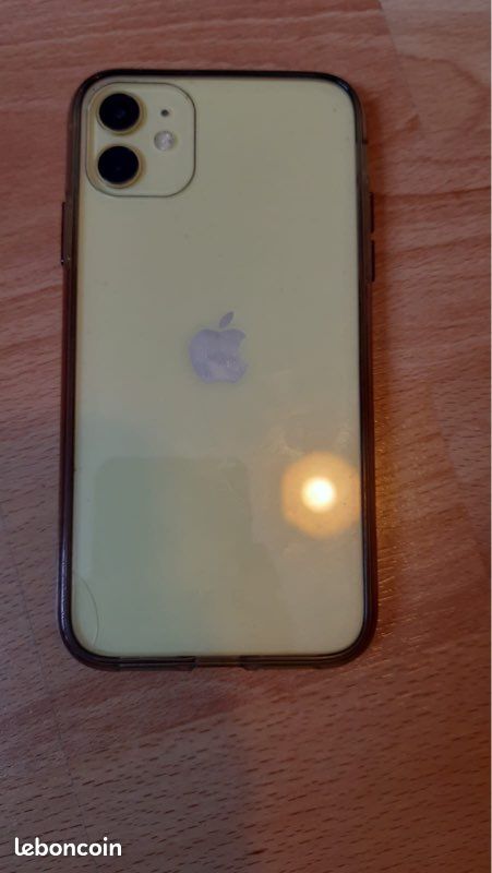 Iphone 11 (image 1)