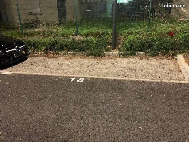 Parking Juvignac