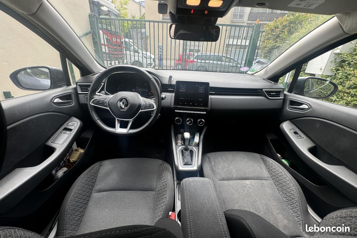 RENAULT CLIO 1.6 E-Tech Hybride - 140 - BVA multi-modes - 2021 V BERLINE Business (image 9)