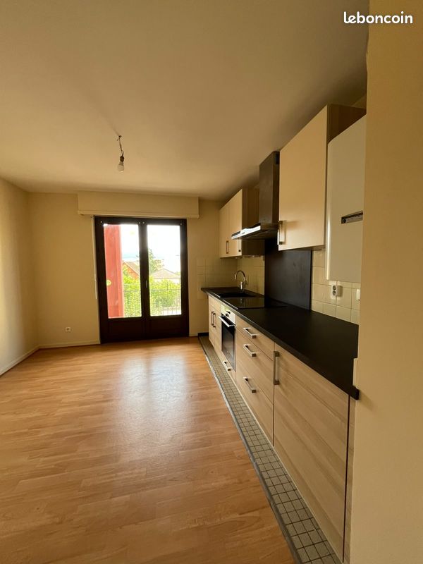 Appartement 4 pièces 85 m² · à Colmar · 85 m² · 800 €