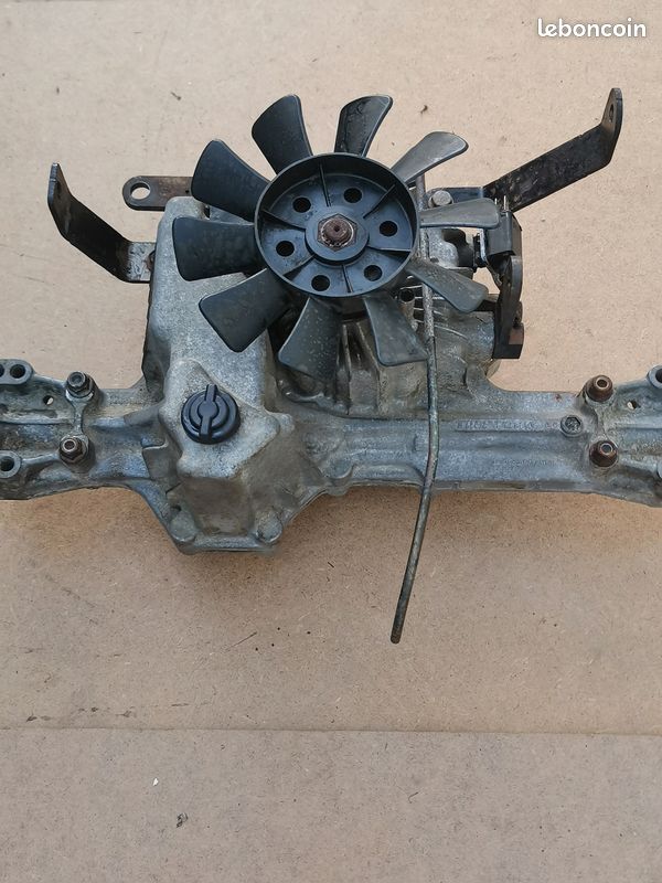 Boîte de vitesse Tuff Torq pour tracteur tondeuse John deere (image 3)