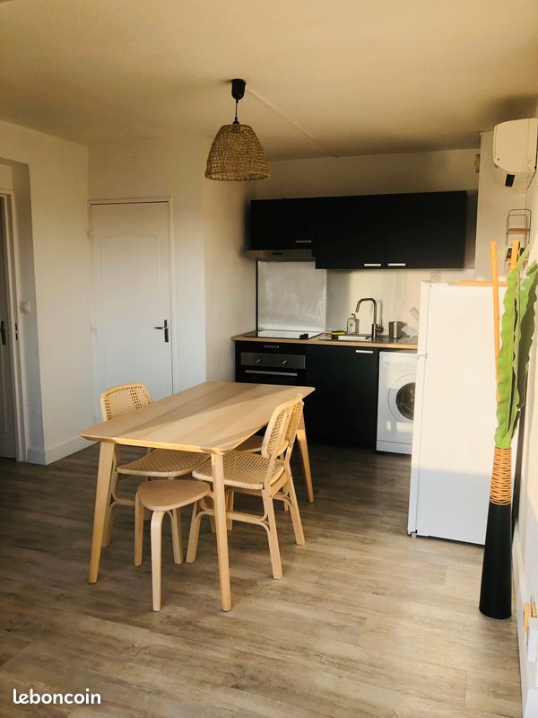 Appartement 2 pièces 45 m² · à Saint-Mandrier-sur-Mer · 45 m² · 950 €