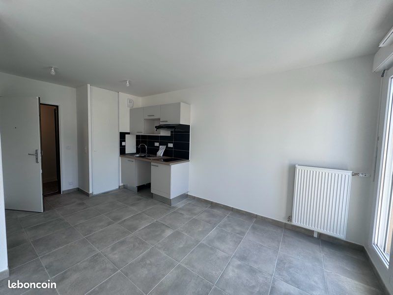 Appartement 1 pièce 30 m² · à Épône · 30,3 m² · 185 000 €