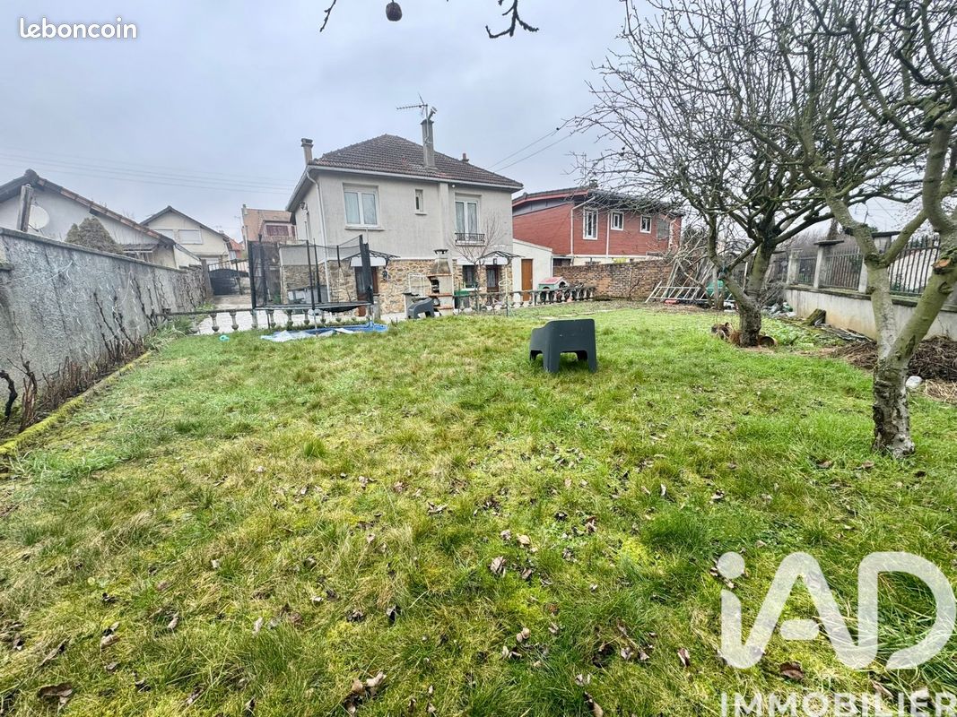 Maison 4 pièces 94 m² · à Ormesson-sur-Marne · 94 m² · 319 000 €