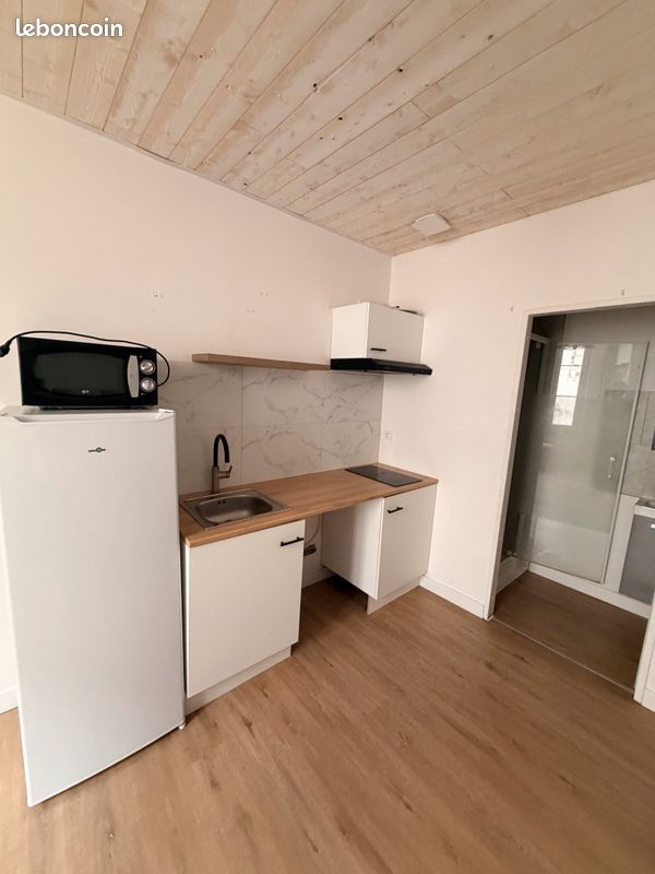 Appartement 1 pièce 18 m² · à Niort · 18 m² · 450 €/mois