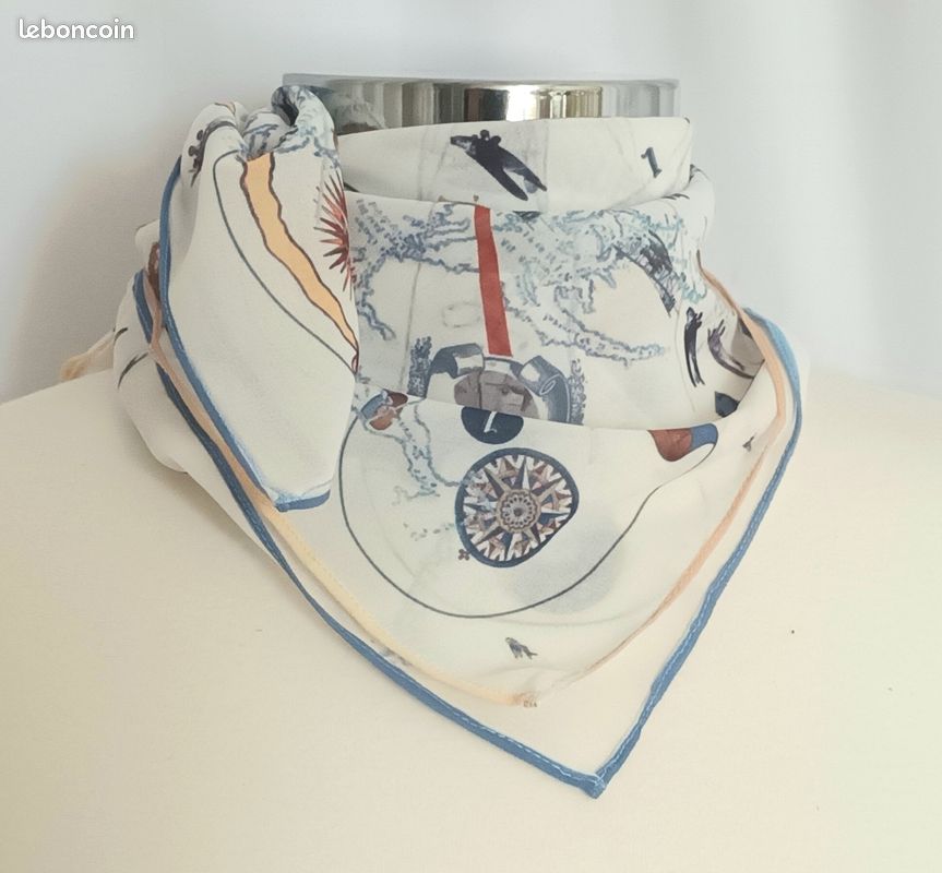 Foulard Carré Bandana 12bis Éditions édition limitée Made in France (image 4)