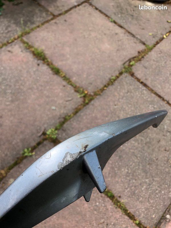 Poignée passager arrière gauche Honda 600 CBF (image 3)