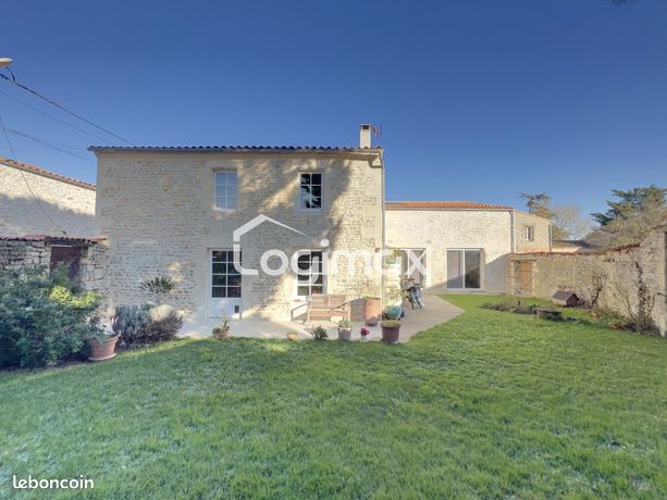 Maison 4 pièces 246 m²